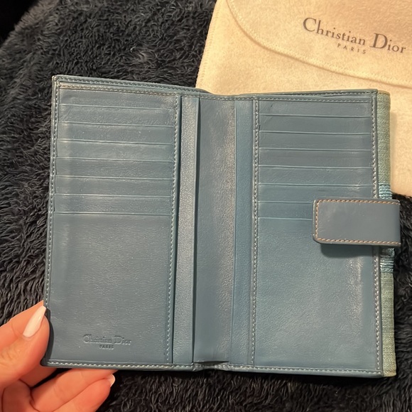 **Like New Authentic Christian Dior** ladies denim wallet with braid detail - Picture 10 of 11
